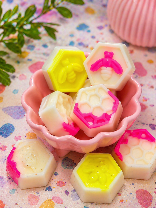 Almond & Caramel Scented Honeycomb Soy Wax Melts